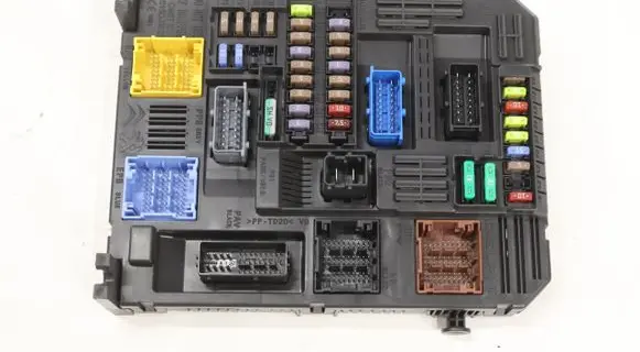 Opel Corsa F Other control units/modules 98328802805784721