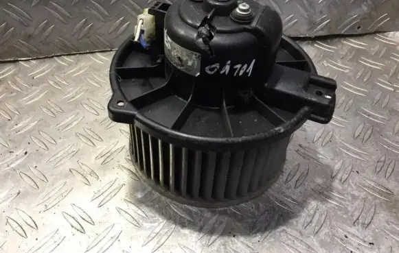 Mitsubishi Carisma Heater fan/blower 0130111191