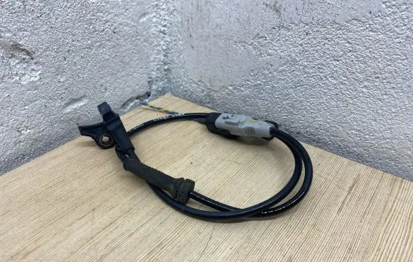 Peugeot 3008 I ABS brake wheel speed sensor 9659058280
