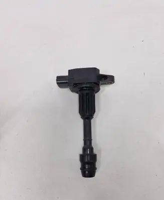 High voltage ignition coil