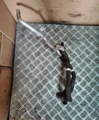 Ford Kuga II Engine coolant pipe/hose