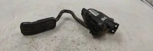 Seat Alhambra (Mk1) Accelerator throttle pedal 7M3721603D YM219F836AB