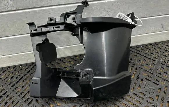 BMW 3 F30 F35 F31 Front bumper mounting bracket 7386361 15857711 51117386361