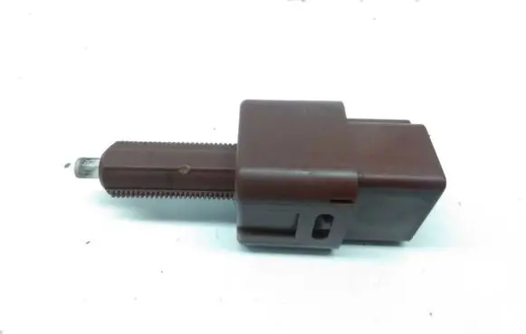 Nissan Note (E11) Brake pedal sensor switch