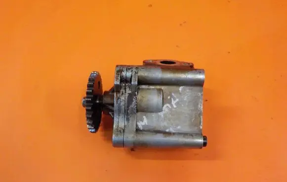 Mazda 6 Oil pump 1S7G6600BF