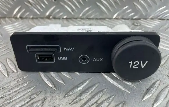 Jaguar XE USB socket connector FK7219C166BC
