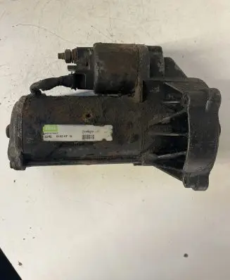 Peugeot 406 Starter motor D7R27