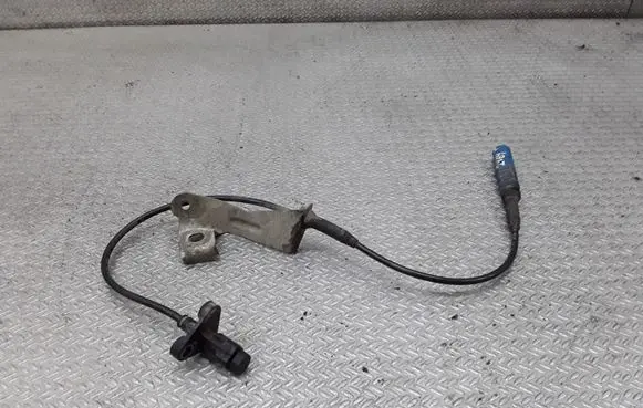 BMW 5 E39 ABS brake wheel speed sensor