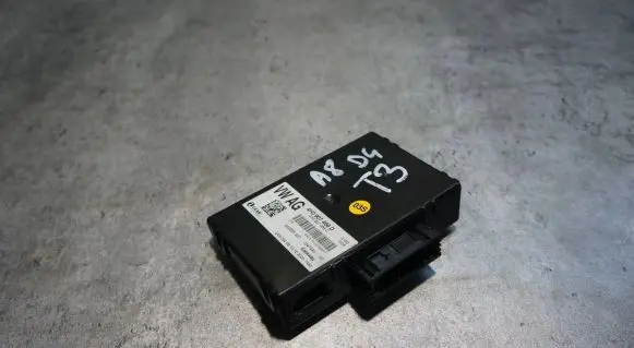 Audi A8 S8 D4 4H Gateway control module 4H0907468D