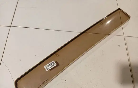 Mitsubishi Outlander Sliding door wind deflector 