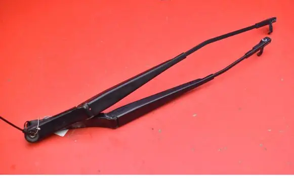 Skoda Octavia Mk2 (1Z) Front wiper blade arm 1Z1955410