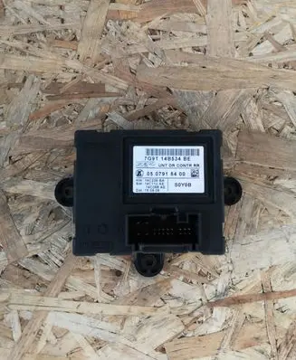 Jaguar XF Door control unit/module 7G9T14B534BE 0507918400