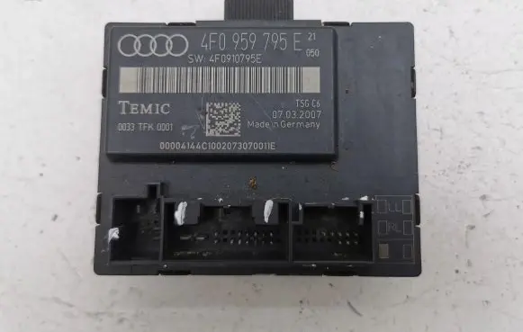 Audi A6 S6 C6 4F Door control unit/module 4F0959795E