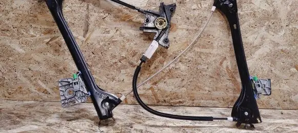 Mercedes-Benz SLK R172 Front door electric window regulator A1727200146