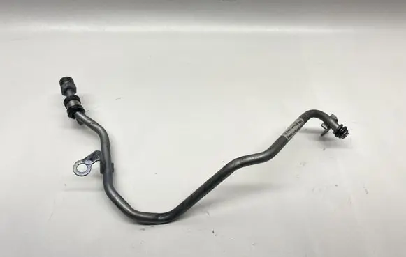 Mercedes-Benz C W205 Turbo turbocharger oiling pipe/hose A6511801020 6511801020