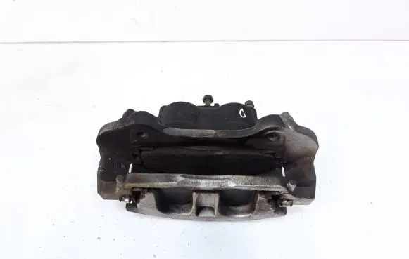 Chrysler Town & Country V Front brake caliper