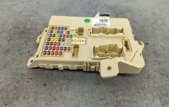 Hyundai i30 Fuse box set 