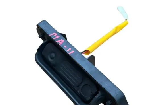 Mitsubishi Outlander Tailgate trunk handle 