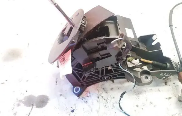Mazda CX-7 Gear shifter/selector GEG21 75C351