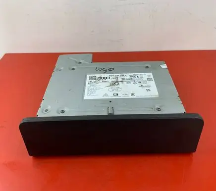 Audi A4 S4 B9 8W Navigation unit CD/DVD player 8W2035043E