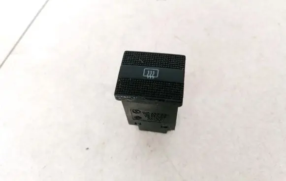 Volkswagen Golf III Windscreen/window heater switch 1H0959621 501591