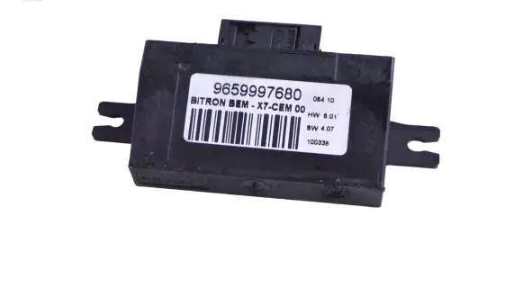 Peugeot RCZ Door control unit/module 9659997680