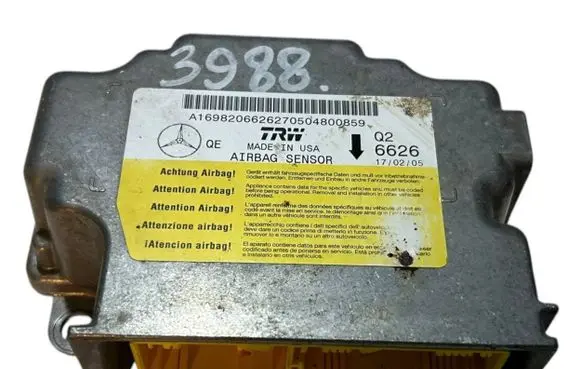 Mercedes-Benz A W169 Airbag control unit/module A1698206626