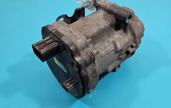 Toyota Corolla E210 E21 Air conditioning (A/C) compressor (pump) 042400-0370 IMPRK1516361