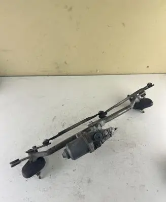 Front wiper linkage and motor
