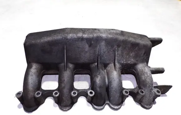 Volkswagen Transporter - Caravelle T4 Intake manifold 074129713K