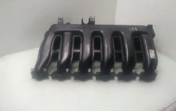 BMW 5 E60 E61 Intake manifold 7790700