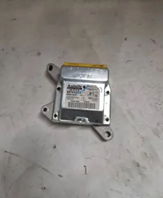 Renault Espace - Grand espace IV Airbag control unit/module 8200412024A 8200412024