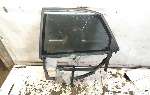 Audi A4 S4 B5 8D Rear door window/glass frame 8D0839399A