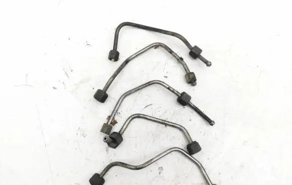 Citroen C4 II Picasso Fuel injector supply line/pipe 