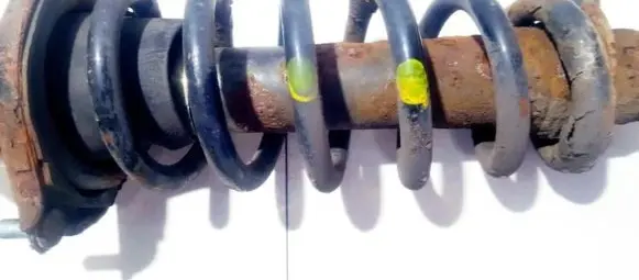 Toyota Avensis T250 Rear coil spring
