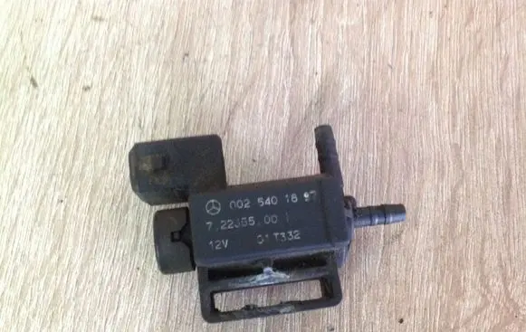Mercedes-Benz ML W163 Turbo solenoid valve 002541897