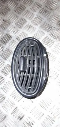 Ford Focus Dashboard side air vent grill/cover trim 98AB19893