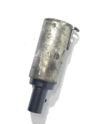 Audi A6 S6 C6 4F Camshaft vanos timing valve 06E109257F 06E109257