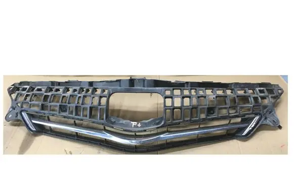 Toyota Prius+ (ZVW40) Front bumper upper radiator grill 5310147010
