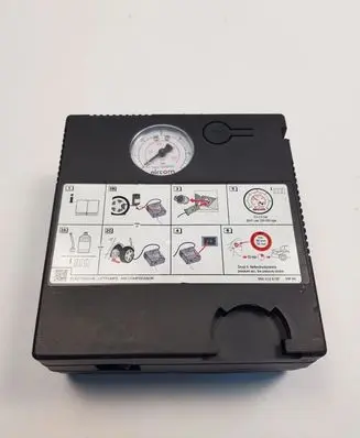 Volkswagen PASSAT B8 Tire air pump compressor 8Y0253824A