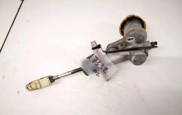 Subaru Legacy Clutch master cylinder