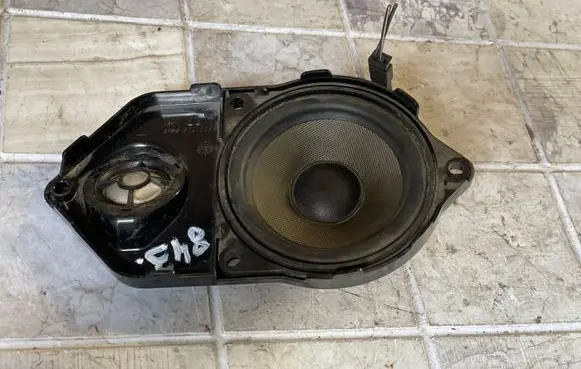 BMW X6 E71 Panel speaker 6513697779705 18820010