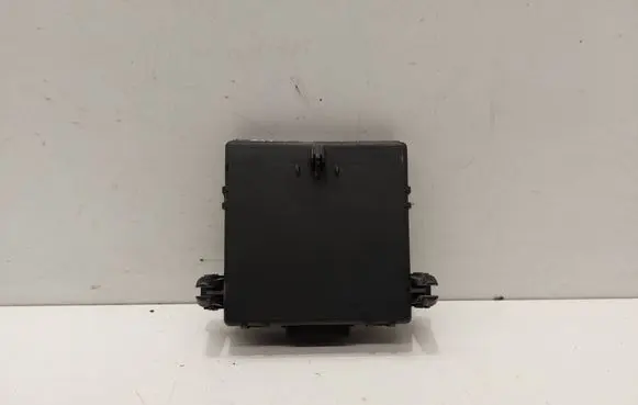 Audi A3 S3 8P Gateway control module 1K0907530K 1K0907951