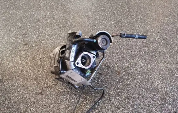 Nissan Almera Tino Turbo 144114U100