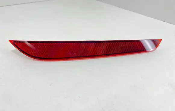 MG ZS Rear tail light reflector 11405654