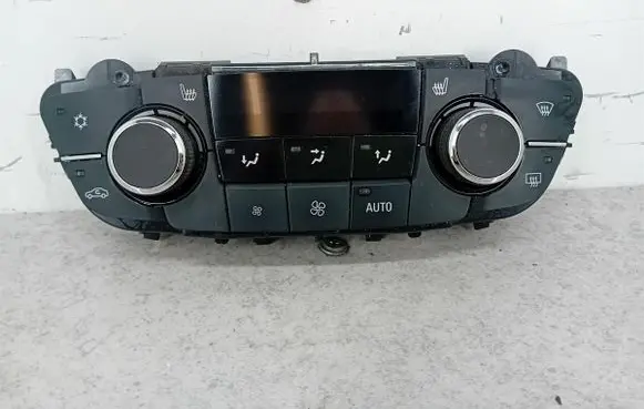 Opel Insignia A Climate control/heater control trim 13273102