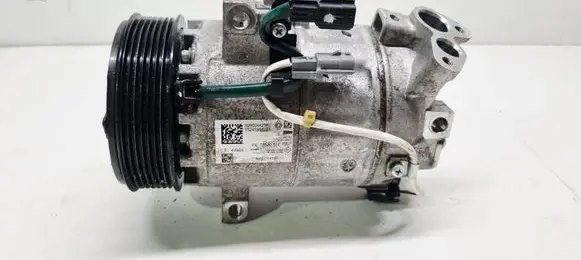 Renault Clio V Air conditioning (A/C) compressor (pump) 926004423R