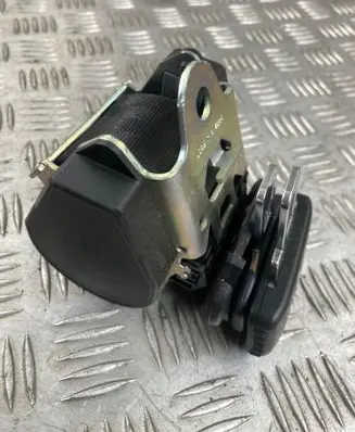 Audi Q7 4L Third row seat belt 4L0857811