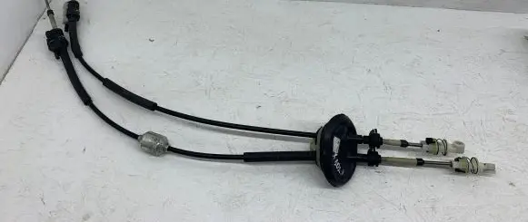 Citroen C3 Gear shift cable linkage