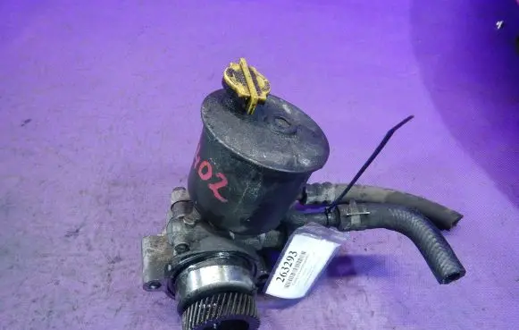 Mazda Premacy Power steering pump